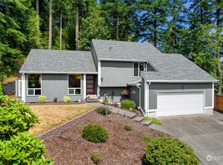 302 Willow Ct N, Bellingham, WA