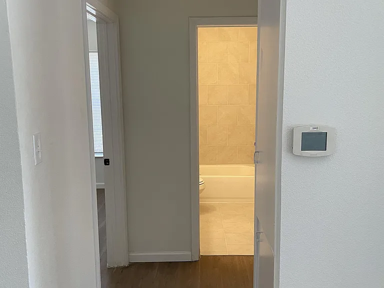 5547 Stonybrook Dr — Photo 15