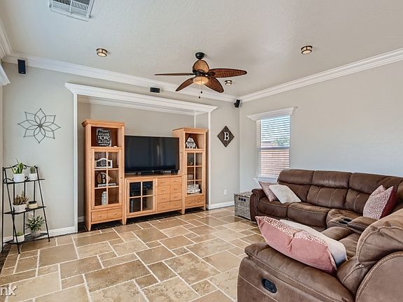 3rd image of 7024 Estrella De Mar Ave