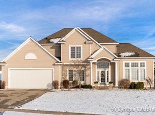 5736 Nancy Dr SW, Wyoming, MI 49418