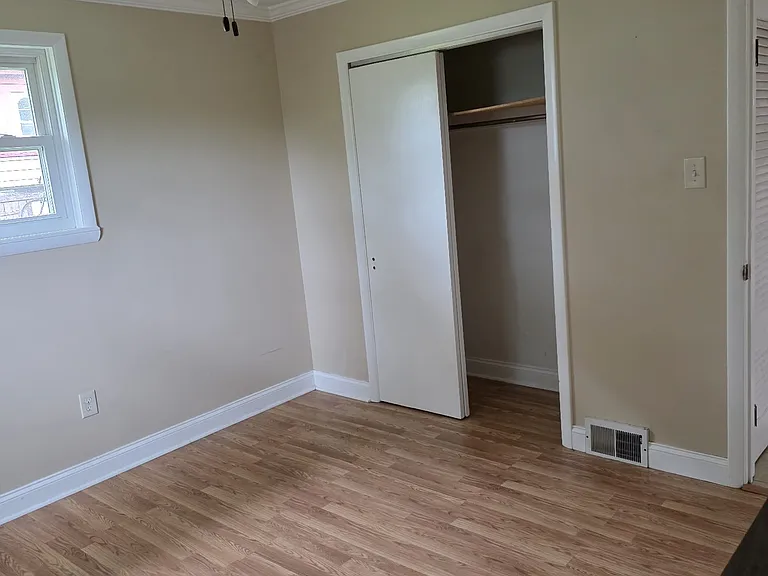 540 Boquet St — Photo 16