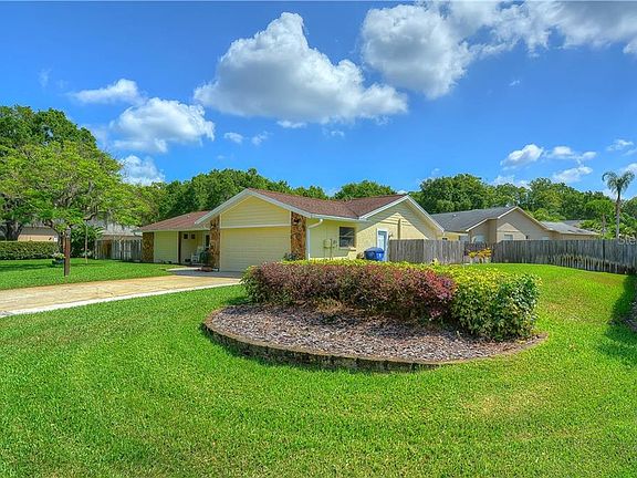 2nd image of 3844 Fieldflower Ct