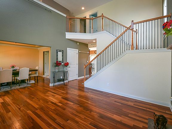 3rd image of 2018 Coldwater Creek Dr
