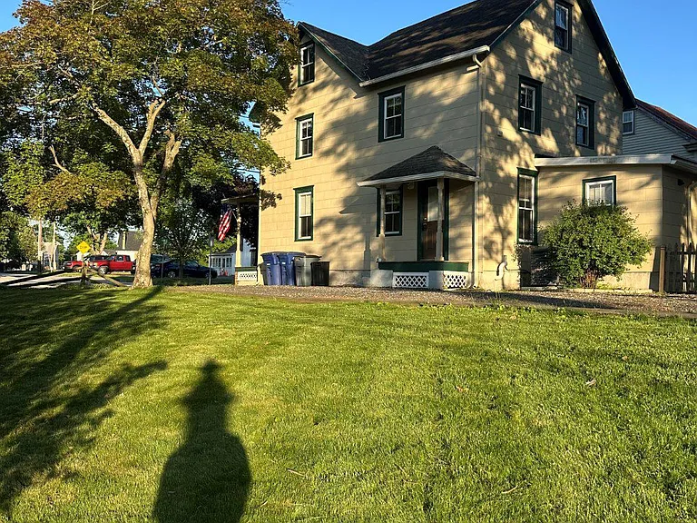 102 N Main St — Photo 10