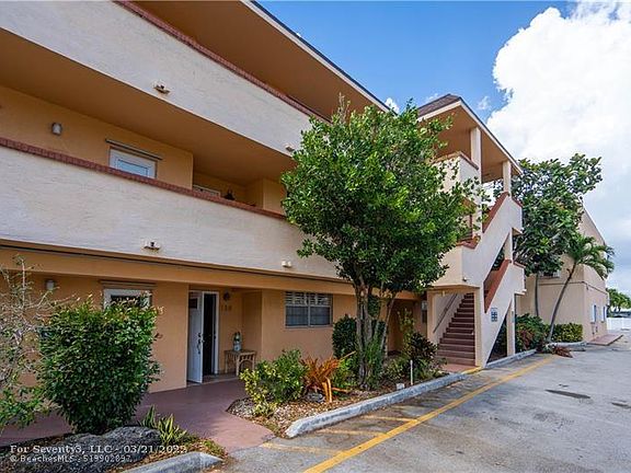 3rd image of 4500 N Federal Hwy APT 241E