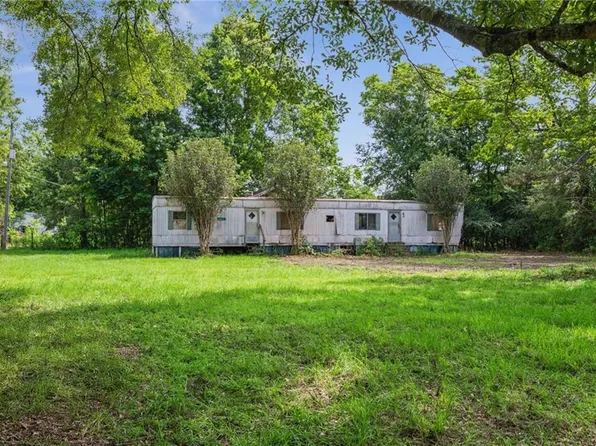 29657 Stein Rd, Bogalusa, LA 70427