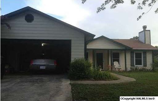 1st image of 1005 Branscomb Cir SE