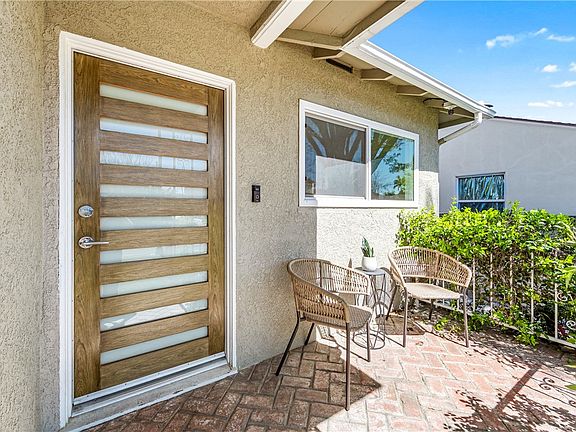 2nd image of 6023 Greenmeadow Rd