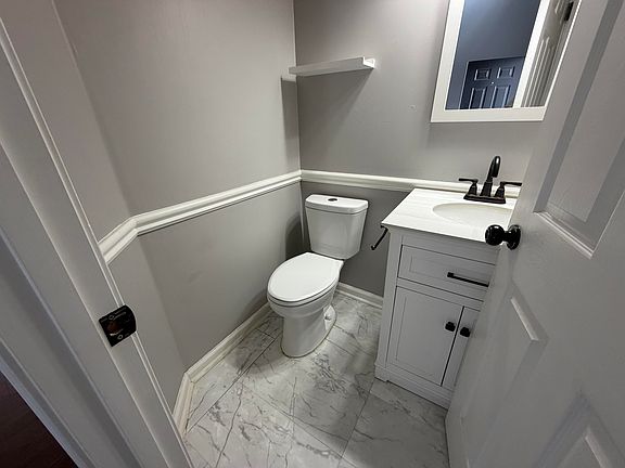 4th image of 2468 Checkerberry Dr