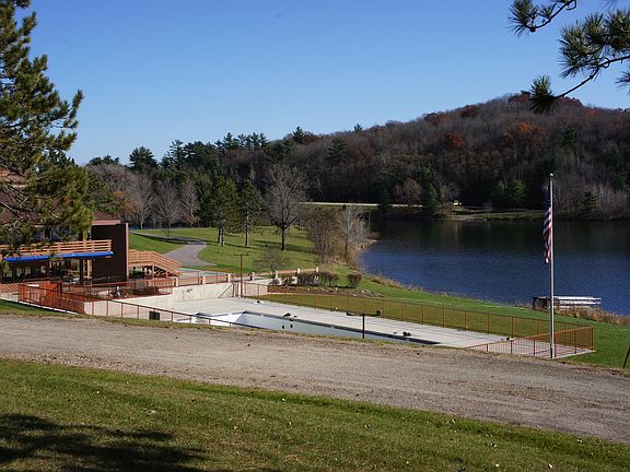 2nd image of Lot 211