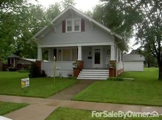 214 University St, Donnellson, IA 52625