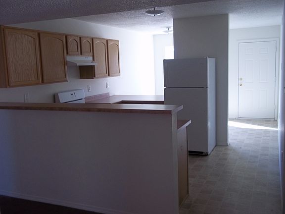 3rd image of 8508 Mesa Camino Ave SW
