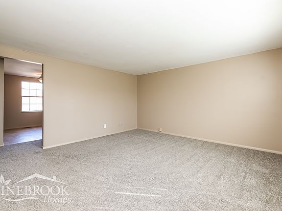 3rd image of 107 Marco Ln