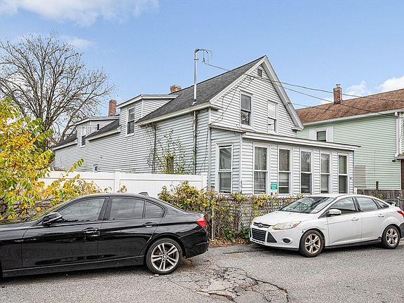 3rd image of 24-26 Richmond Ave