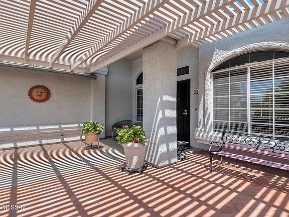 3rd image of 1508 W Camino Acierto