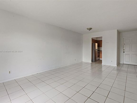 5th image of 1200 Tallwood Ave APT 310