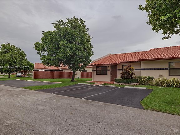 4th image of 5890 SW 112th Way #5890