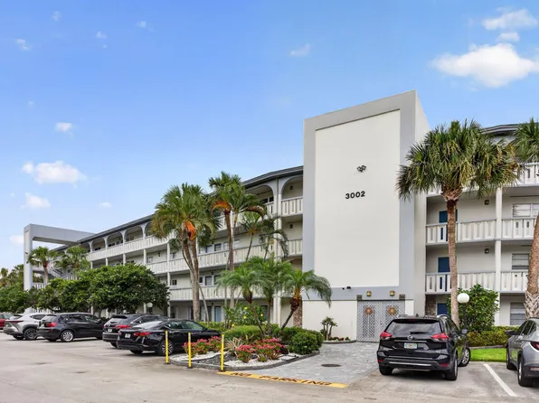3002 Portofino Isle #E3, Coconut Creek, FL 33066