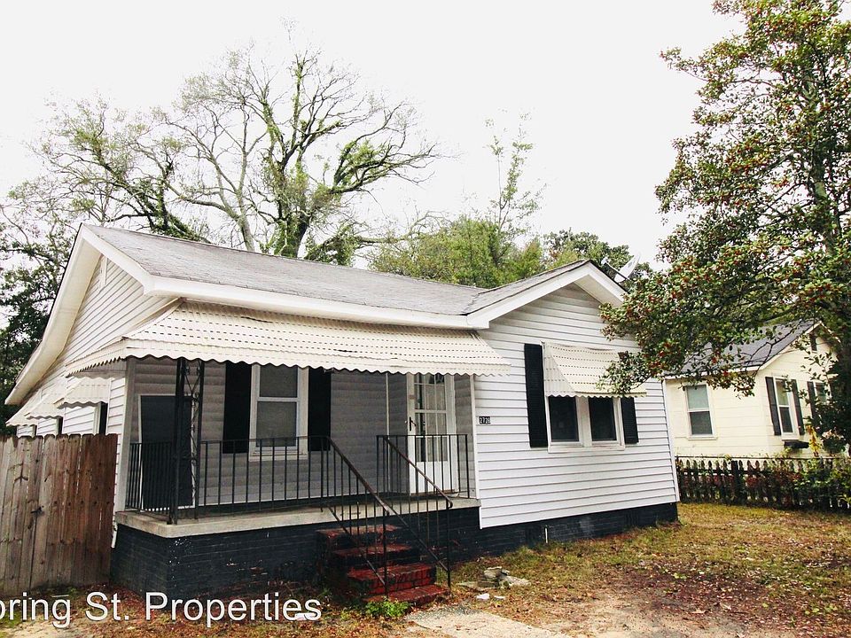 1st image of 2728 E Surrey Dr