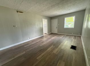 2204 S Vine St, Muncie, IN 47302