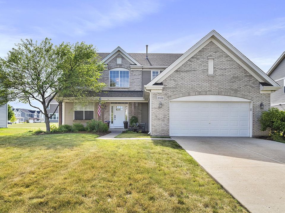 1st image of 25330 W Balmoral Dr