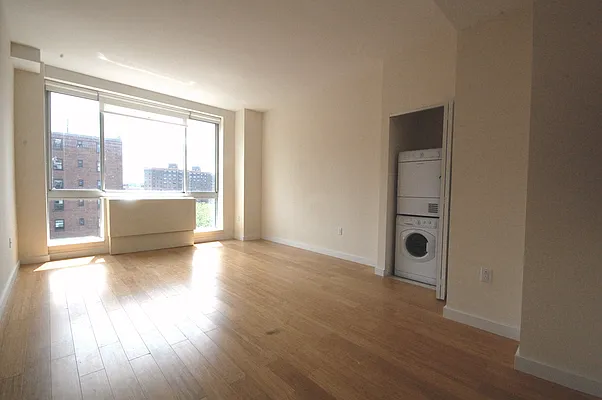 Rented by Kahen Properties | media 32