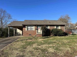 700 S 9th St, Murray, KY 42071