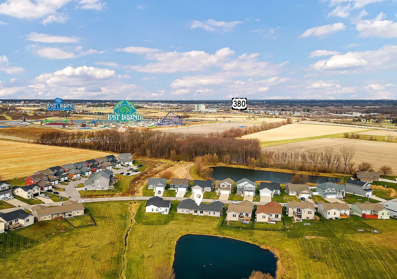 Summerland Twinhomes | Waterloo | Near Lost Island Waterpark — Photo 2