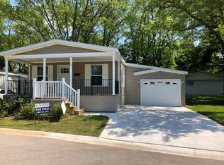 89 Tollview Rd, Elgin, IL 60123