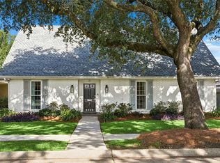 4405 Neyrey Dr, Metairie, LA 70002