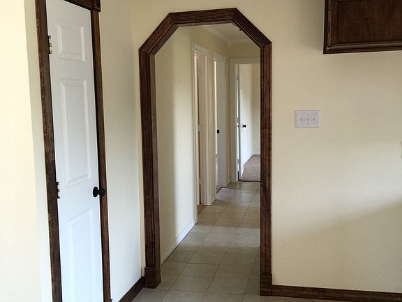 5th image of 304 Palm Dr
