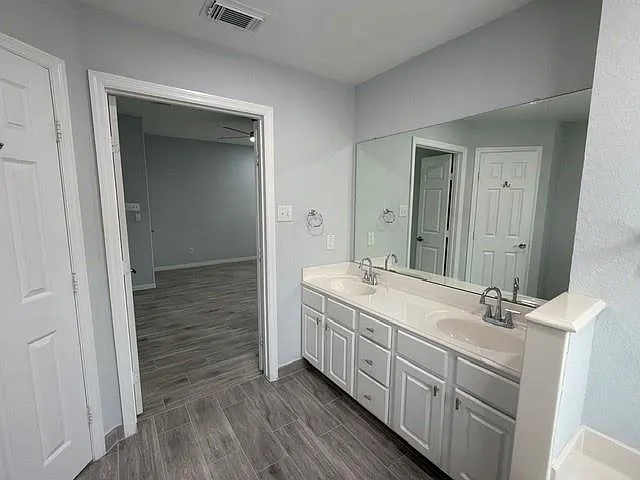 32327 Cross Spring Park Ln — Photo 22