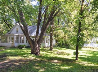 900 Kohlman Ln E, Maplewood, MN 55109