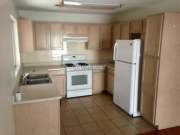 5th image of 6378 Kenny Heights Ct #0