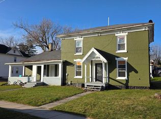 401 S College Ave, Fox Lake, WI 53933