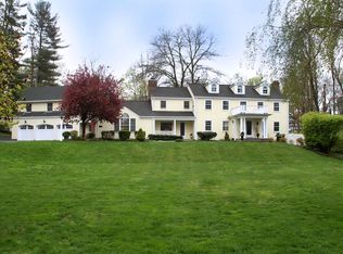 35 Collinswood Rd, Wilton, CT 06897