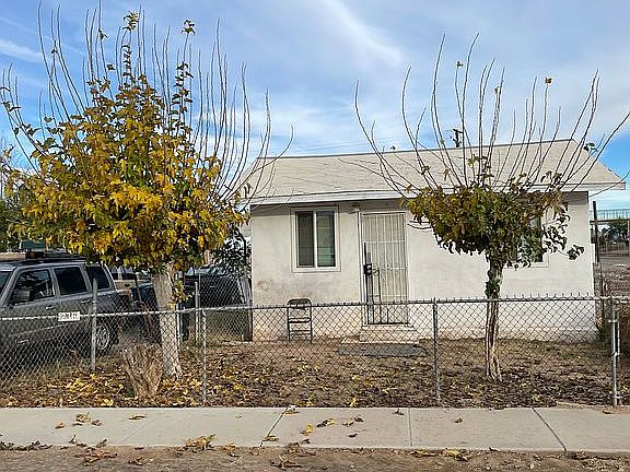 4th image of 236 S 1st St