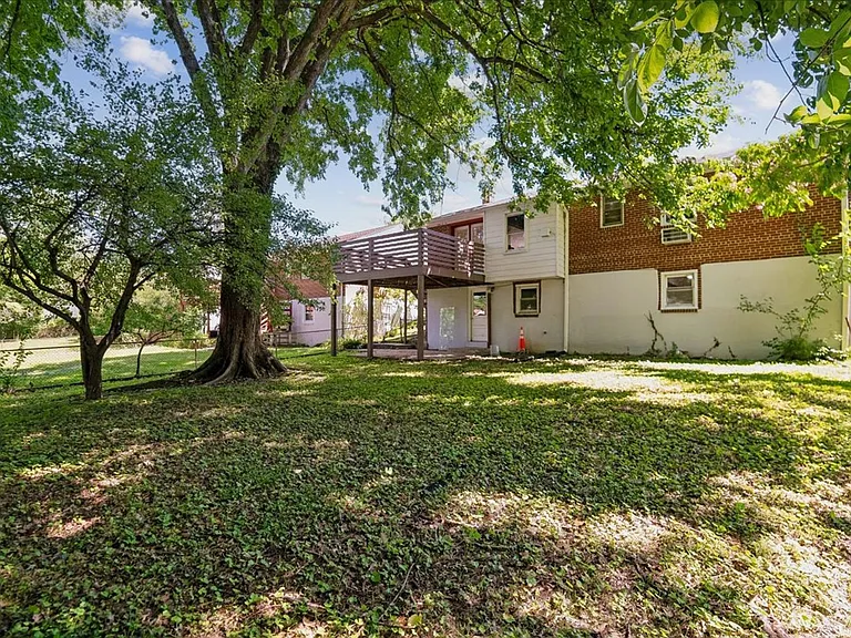 13012 Georgia Ave — Photo 31