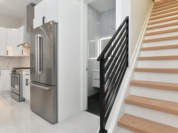 221 Columbia Avenue image 15 of 50