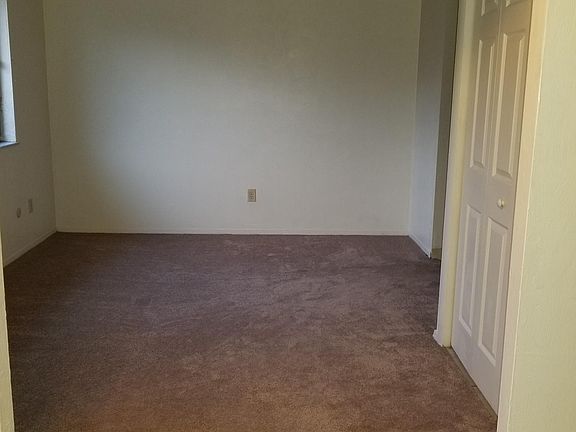 Sitting room from entrance hallway