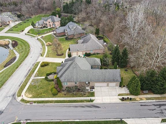 3rd image of 1505 Clear Brook Dr
