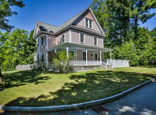 14 Brookline St, Nashua, NH 03064