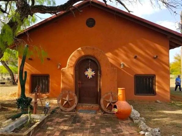 241 Delmita Rd, Delmita, TX 78536