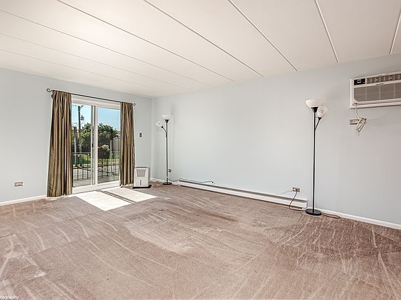 3rd image of 10618 Central Ave APT 2S