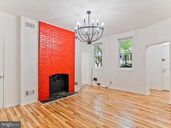 5th image of 1200 D St NE
