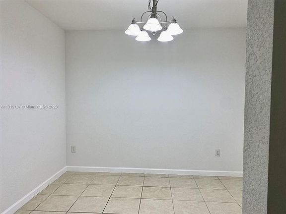 4th image of 10281 NW 32nd Ter #10281