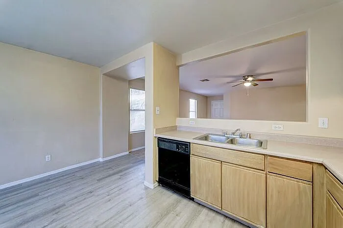 12478 N Pablo St — Photo 8