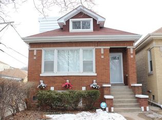 5515 W Newport Ave, Chicago, IL 60641