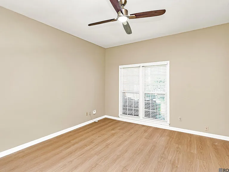 7955 Jefferson Place Blvd #33-D — Photo 12