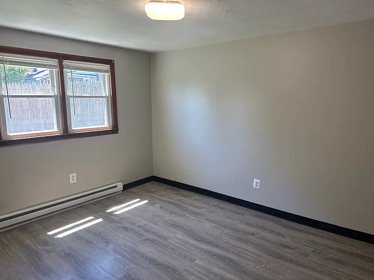 49 North St #5 — Photo 5